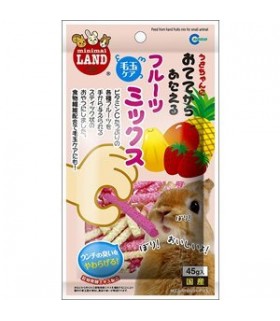Marukan Hand Feed Mix Treats for Small Animals 45g